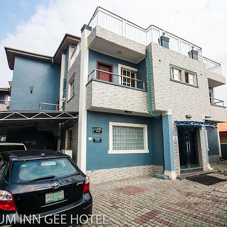 Platinum Inn Gee Hotel Suru Lere Exterior photo