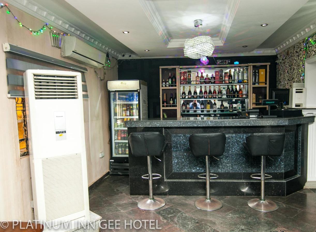 Platinum Inn Gee Hotel Suru Lere Exterior photo